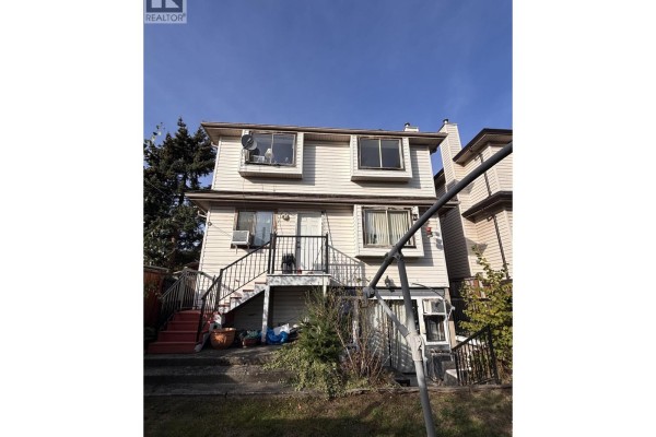 1438 W 64th Avenue, Vancouver, BC V6P2N4 Photo 2