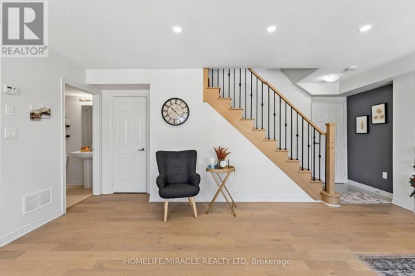 144 - 200 Veterans Drive, Brampton, ON L7A4S6 Photo 5
