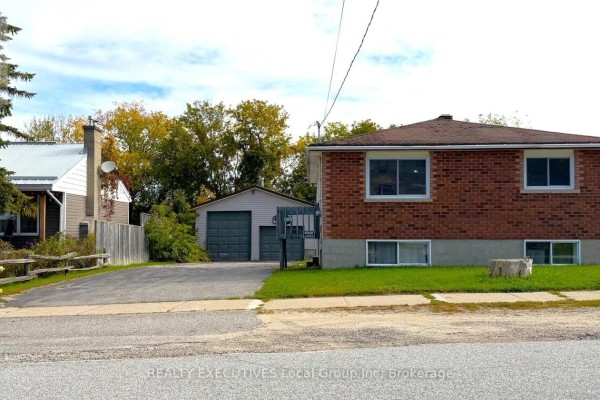 Residential for sale at 144 Duke Street W, North Bay, ON - MLS® tsoYTC