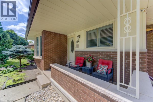 Den - 144 Holborn Drive, Kitchener, ON M2A2E5 Photo 4