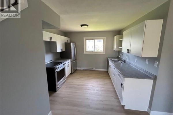 2pc Bathroom - 144 Jansen Avenue Unit# 8, Kitchener, ON N2A2L7 Photo 5