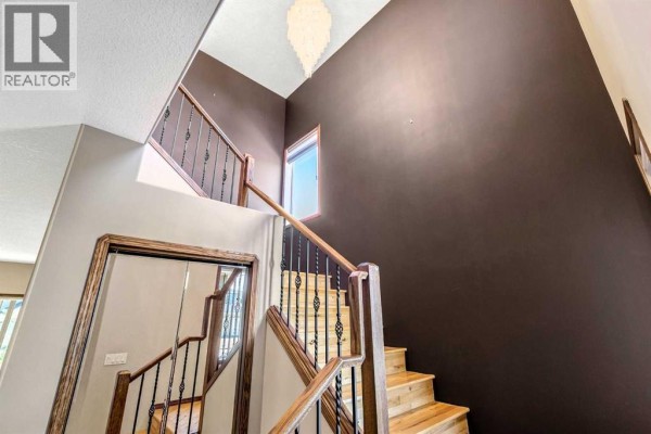 Other - 144 Sundance Road Sw, Medicine Hat, AB T1B4V9 Photo 5