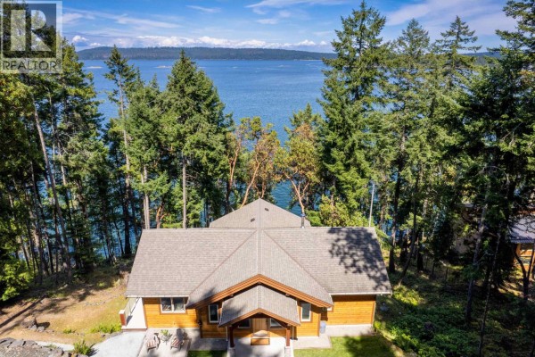 144 Sunrise Point Road, Other Islands, BC V0R2Y0 Photo 3
