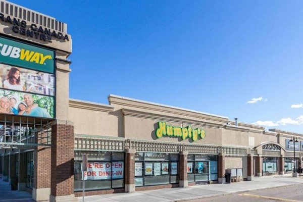 Exterior of a strip mall with Subway and Humpty's restaurants visible. - 1440 52 St  Ne, Calgary