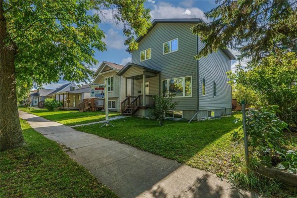 Primary Bedroom - 1440 Bannatyne Avenue, Winnipeg, MB R3E0X2 Photo 3