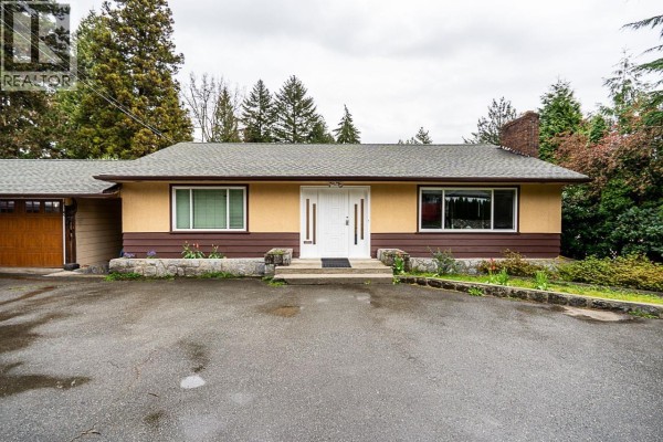 1440 Mountain Highway, North Vancouver, BC V7J2M3 Photo 3
