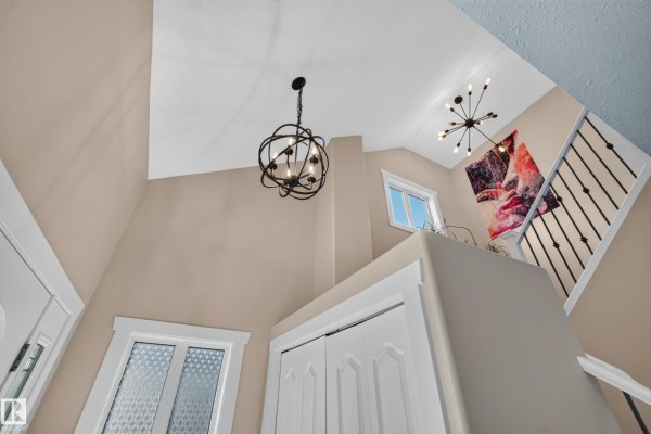 Primary Bedroom - 14422 104 Av Nw, Edmonton, AB T5N0X1 Photo 5