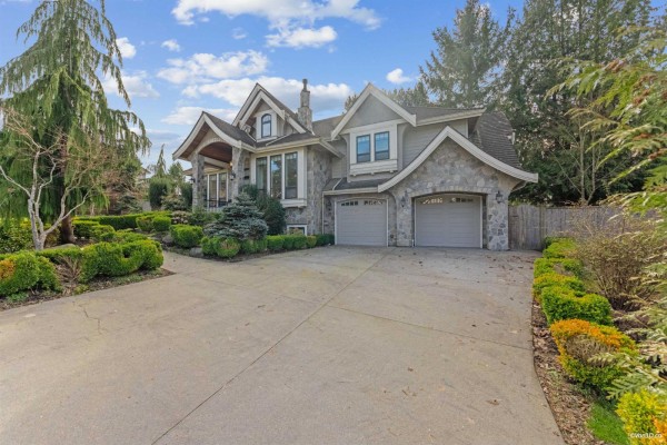 14428 33a Avenue, Surrey, BC V4P3R7 Photo 2