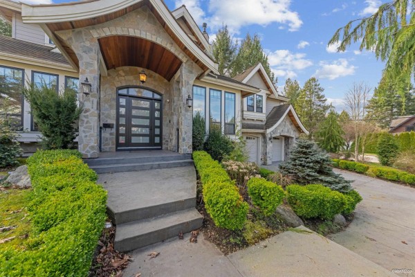 14428 33a Avenue, Surrey, BC V4P3R7 Photo 3