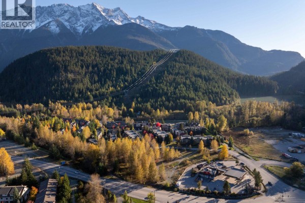 1443 Vine Road, Pemberton, BC V0N2L1 Photo 5