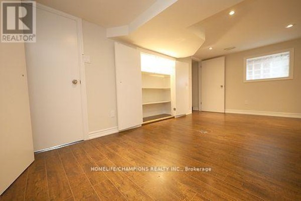 1444 Dundas Street E, Toronto, ON, photo 2