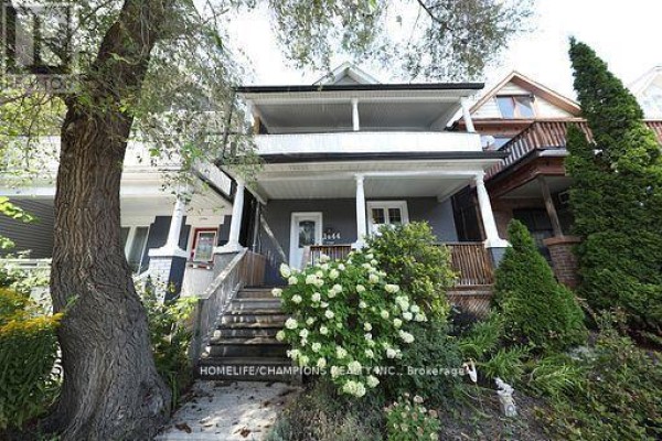 1444 Dundas Street E, Toronto, ON M4M1S8 Photo 4
