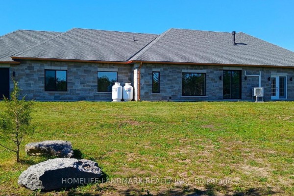 1447 Old Milford Road, Prince Edward County, ON K0K2P0 Photo 4