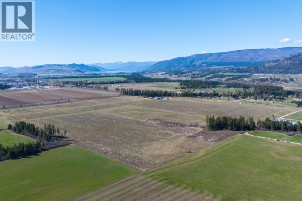 Workshop - 1448 Otter Lake Cross Road, Spallumcheen, BC V0E1B5 Photo 4