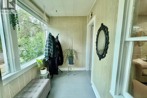 1449 Mcintosh Street, Regina, SK, photo 2