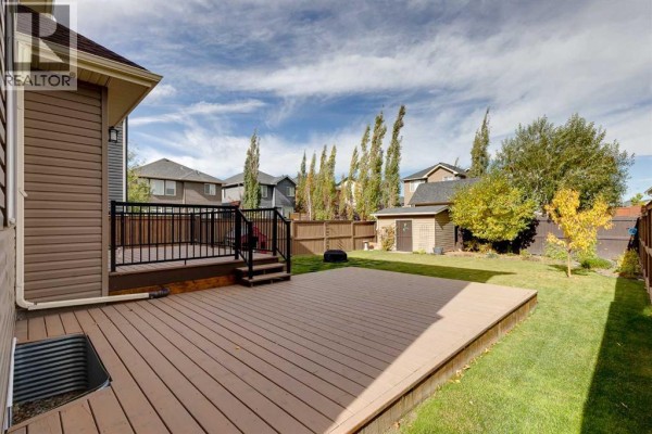 Den - 1449 Ravenscroft Avenue Se, Airdrie, AB T4A0L7 Photo 4