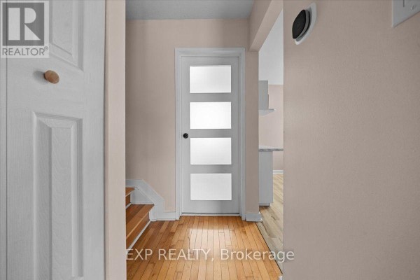 1449 Ridgebrook Drive, Ottawa, ON K1B4T1 Photo 4
