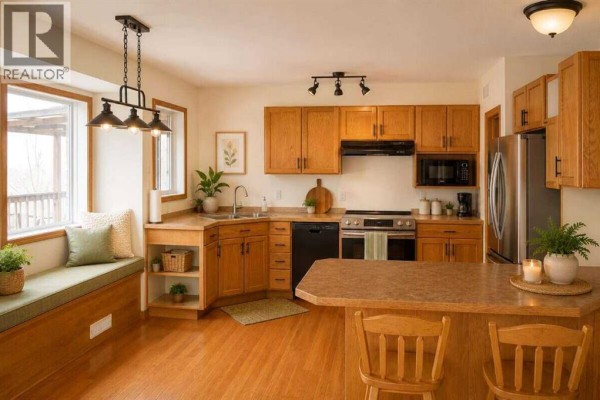 Dining room - 145, 37411 Waskasoo Avenue, Rural Red Deer County, AB T4S1Y2 Photo 4