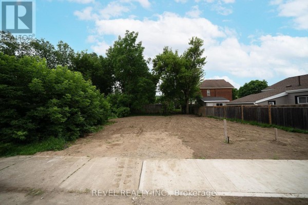 145 Catharine Avenue, Brantford, ON, photo 2