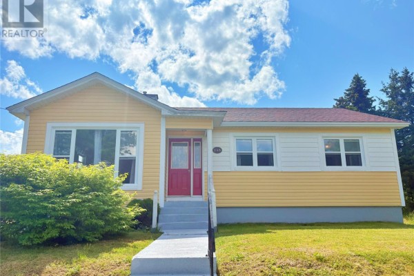 Porch - 145 Conception Bay Highway, Clarkes Beach, NL A0A1W0 Photo 4