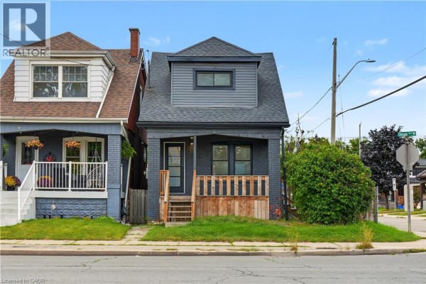 Residential for rent at 145 Gage Avenue N Unit# Main, Hamilton, ON - MLS® eDH7nL