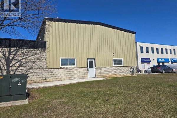 145 Lancing Drive, Hamilton, ON L8W2Z9 Photo 4