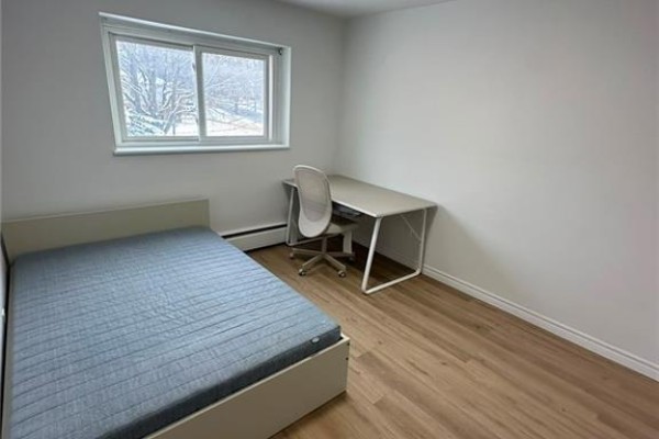 145 Macgregor Crescent Unit# 2 (r1), Waterloo, ON, photo 2