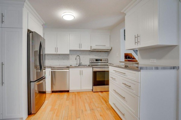 Kitchen - 145 Rue Montpetit, Gatineau, QC J8Y4Z9 Photo 4