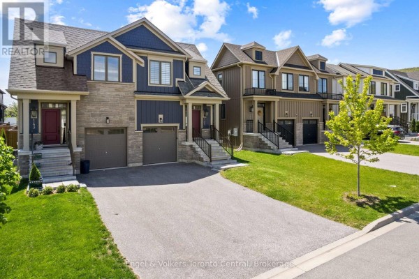 145 Sycamore Street, Blue Mountains, ON, photo 2