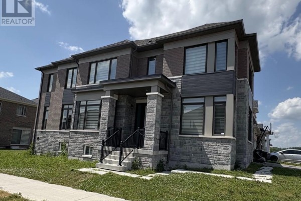 145 Terry Fox Drive, Barrie, ON, photo 2