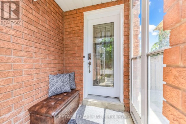 145 Valonia Drive, Brampton, ON, photo 3