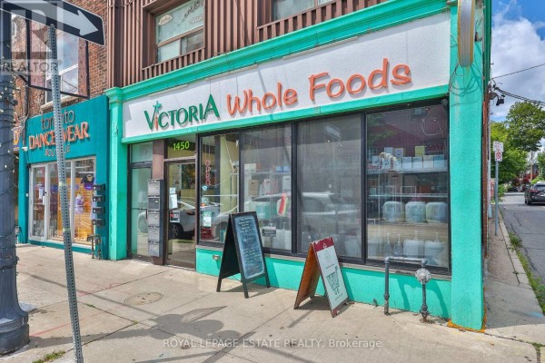 1450 Gerrard Street E, Toronto, ON M4L1Z8 Photo 4