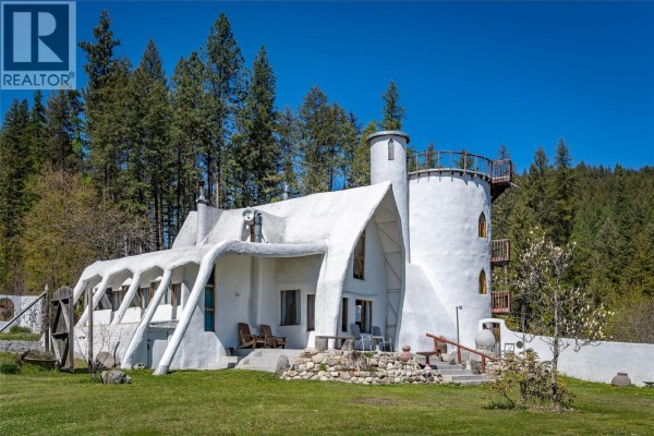 1450 Stewart Creek Road, Christina Lake, BC, photo 2