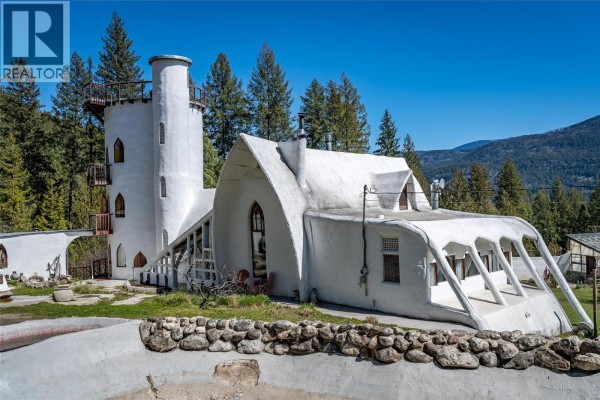 1450 Stewart Creek Road, Christina Lake, BC, photo 3