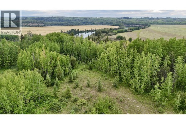 14509 Sackner Road, Vanderhoof, BC V0J3A2 Photo 2