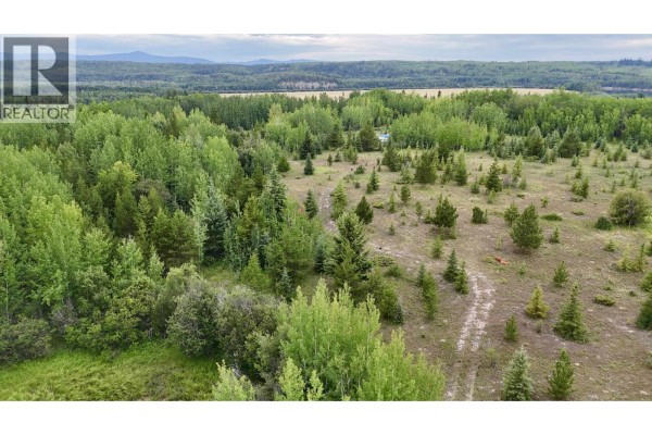 14509 Sackner Road, Vanderhoof, BC V0J3A2 Photo 4