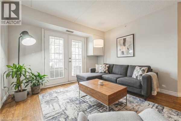 4pc Bathroom - 1451 Walkers Line Unit# 313, Burlington, ON L7M4P1 Photo 5