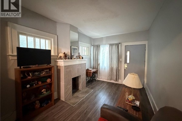 Dining room - 1457 Princess Street, Regina, SK S4T3Z2 Photo 3