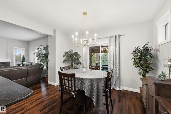 Dining room - 1457 Wates Li Sw, Edmonton, AB T6W0V1 Photo 2