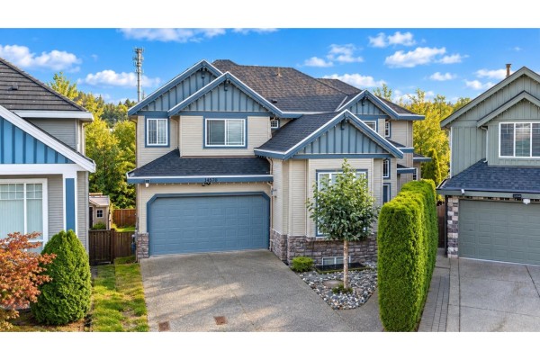 14570 67a Avenue, Surrey
