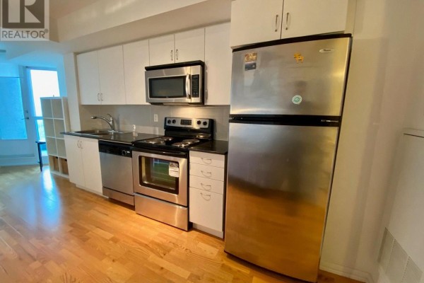 Bedroom - 1458 - 209 Fort York Boulevard, Toronto, ON M5V4A1 Photo 2
