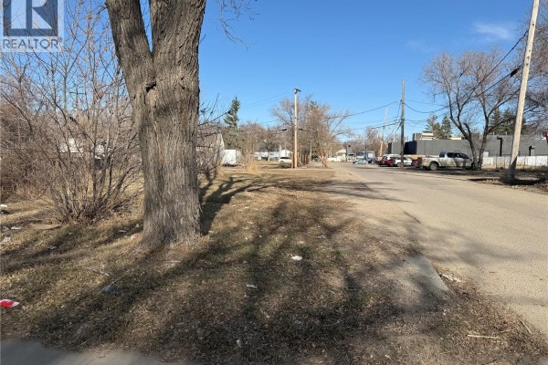 1459 Edward Street, Regina, SK S4T4M9 Photo 4