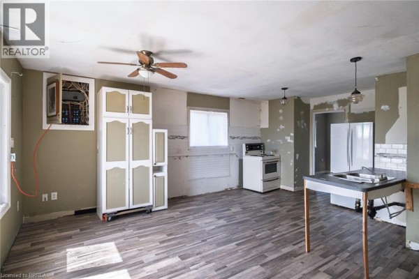 Laundry room - 1459 Lakeshore Road, Selkirk, ON N0A1P0 Photo 2