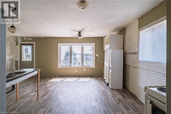 Living room - 1459 Lakeshore Road, Selkirk, ON N0A1P0 Photo 4