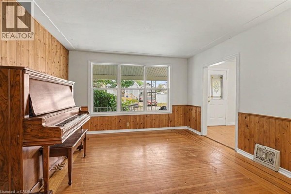 4pc Bathroom - 146 Belmont Avenue, Hamilton, ON L8L7M3 Photo 4