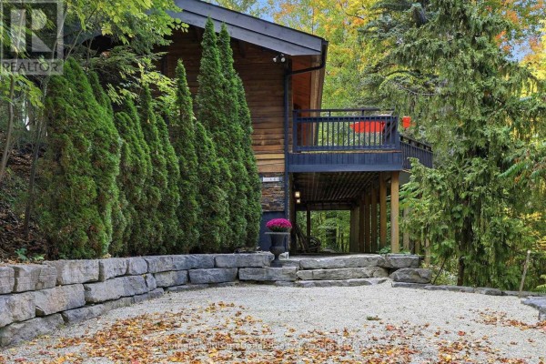 146 Chamonix Crescent, Blue Mountains, ON, photo 3