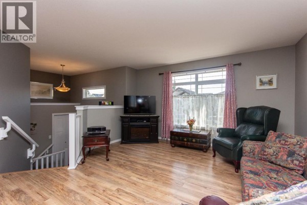 Bedroom - 146 Truant Crescent, Red Deer, AB T4P0S8 Photo 5