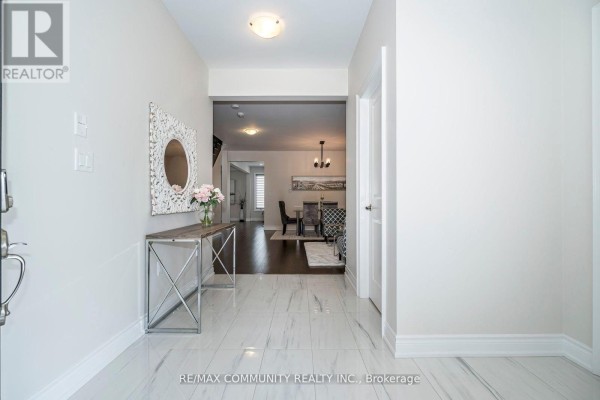 Kitchen - 146 Wandering Glider Trail, Bradford West Gwillimbury, ON L3Z2A5 Photo 4