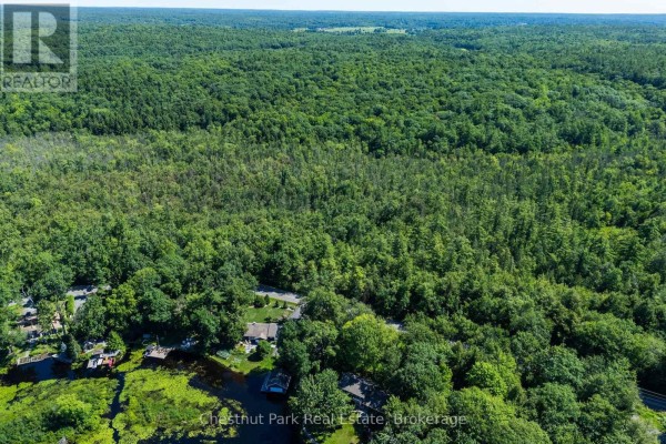 1461 Golden Beach Road, Bracebridge), ON P1L1W8 Photo 5