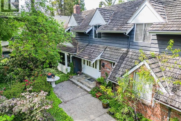 1461 W 49th Avenue, Vancouver, BC V6M2R4 Photo 2